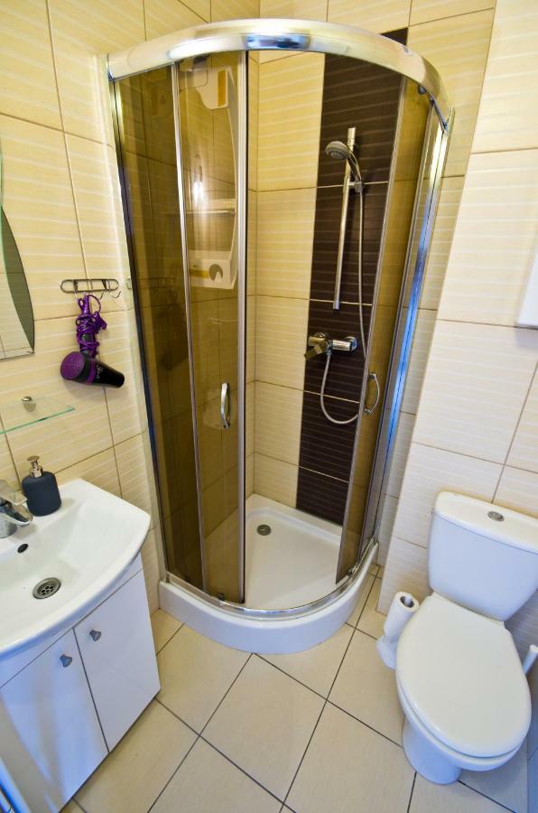 Apartamenty Pod Debem 威西 外观 照片