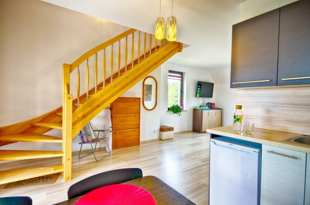 Apartamenty Pod Debem 威西 外观 照片